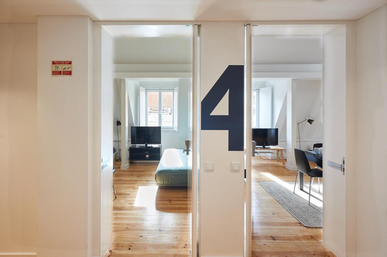 Hello Lisbon Terreiro Do Paco Apartments Exterior photo